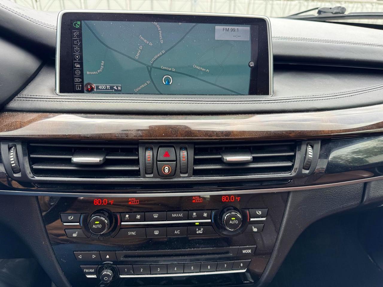 2015 BMW X5 xDrive50I - zdjęcie 11