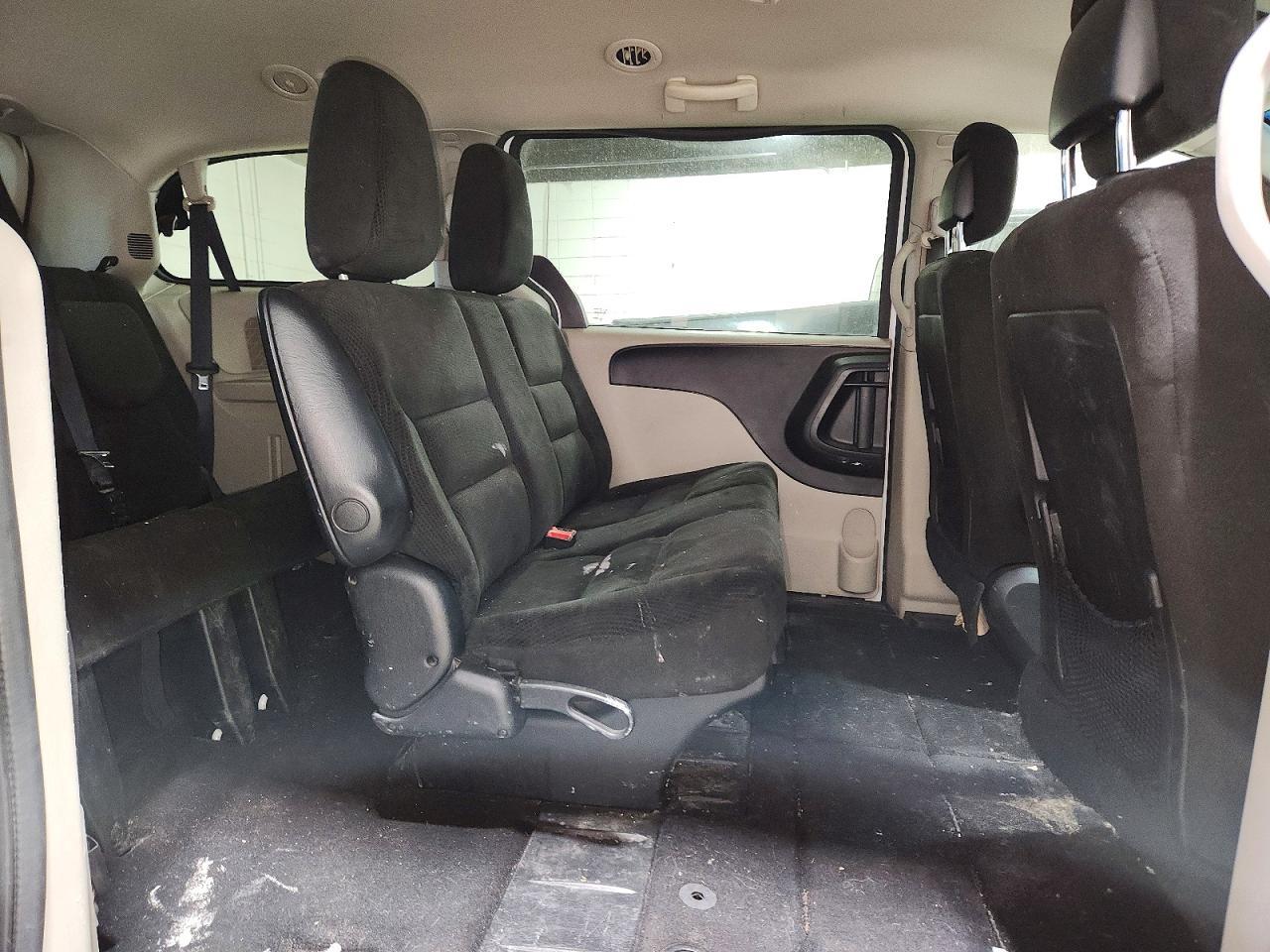 2017 Dodge Grand Caravan Se - zdjęcie 11
