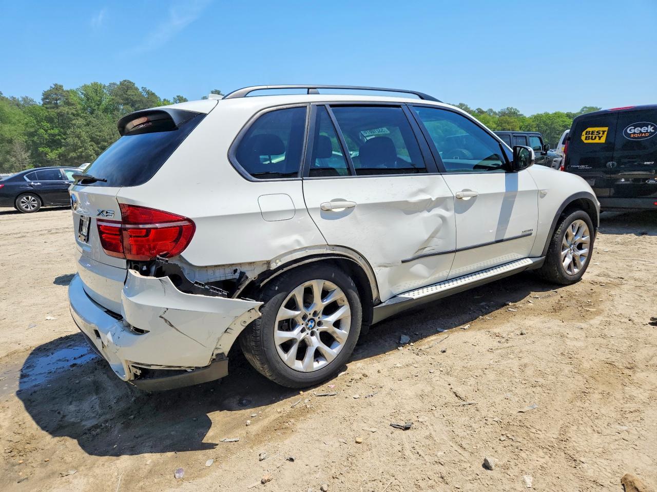 2013 BMW X5 xDrive35I - zdjęcie 3
