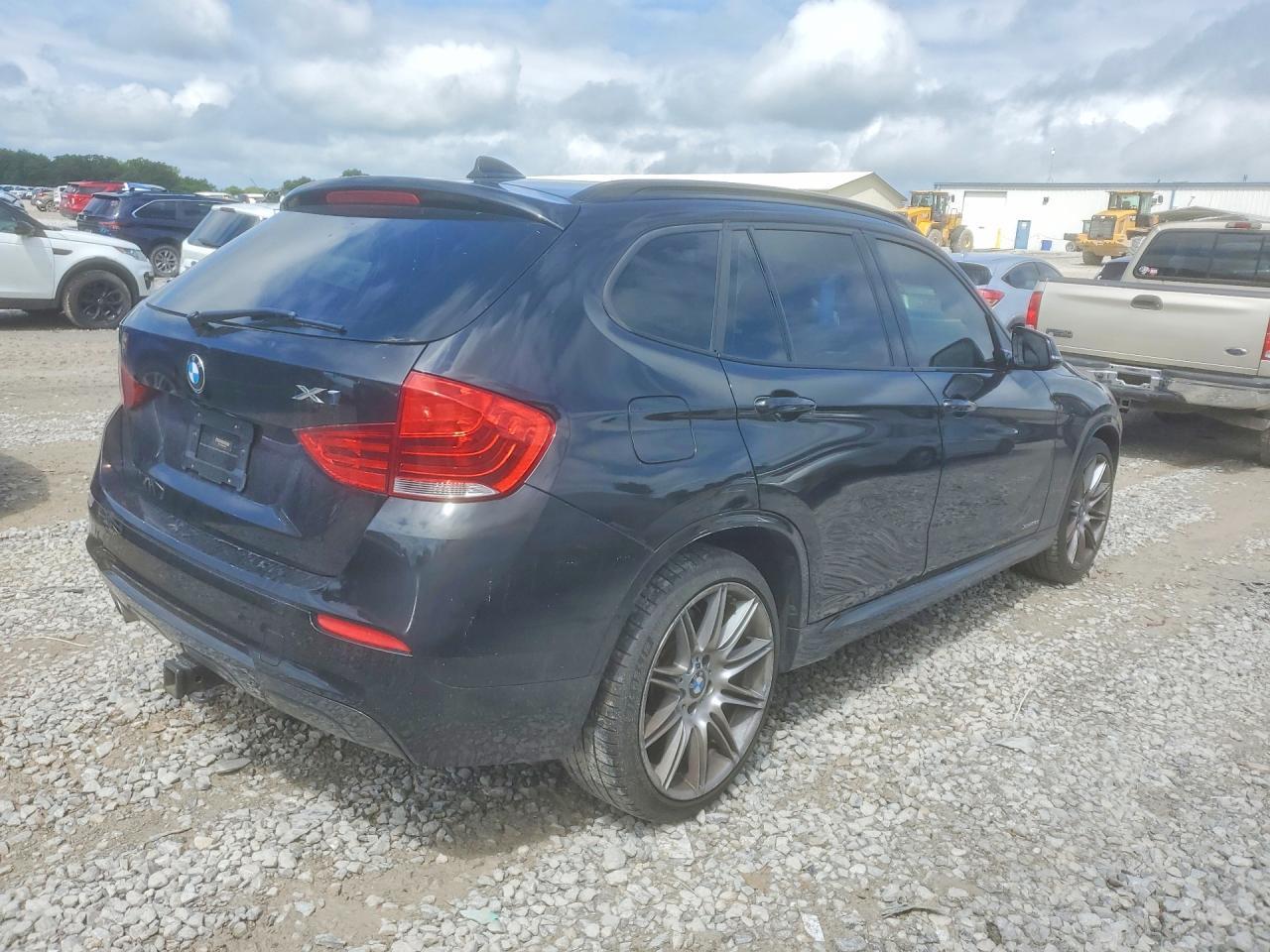 BMW X1 - zdjęcie 3