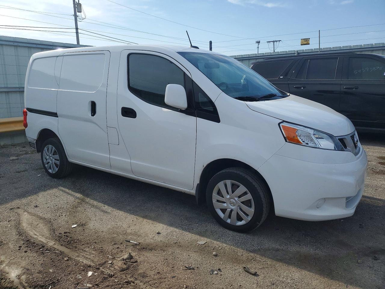 2021 Nissan Nv200 Sv - zdjęcie 4
