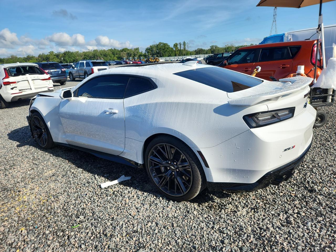 2017 Chevrolet Camaro Zl1 - zdjęcie 2