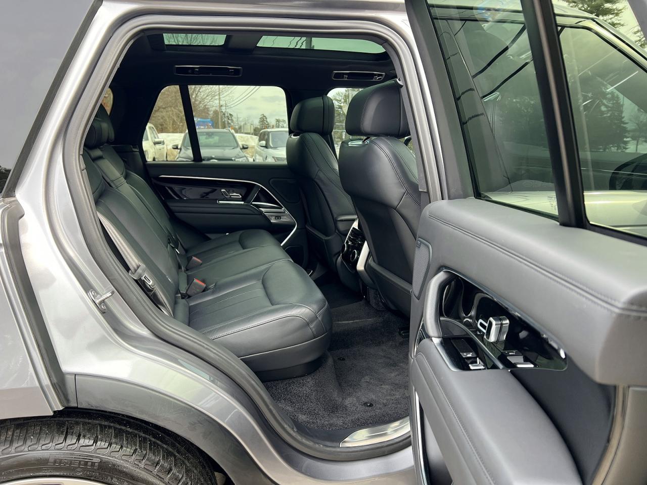 2023 Land Rover Range Rover Se - zdjęcie 6