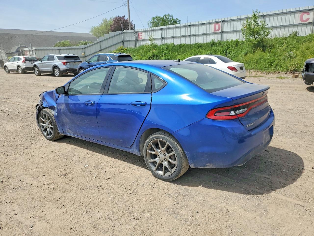 2014 Dodge Dart Sxt - zdjęcie 2
