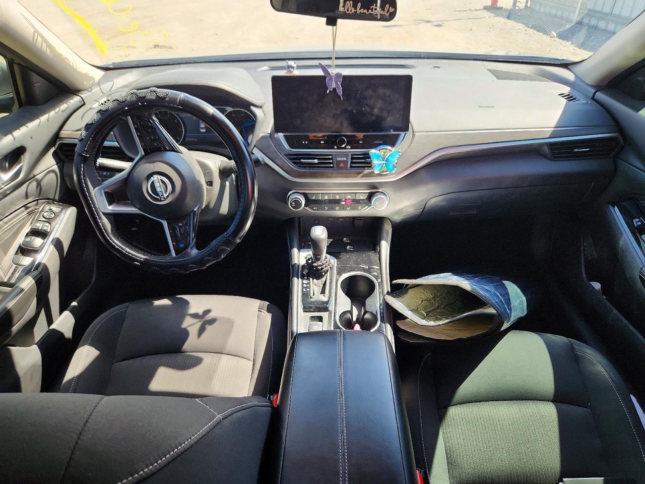 2023 Nissan Altima Sv - zdjęcie 8