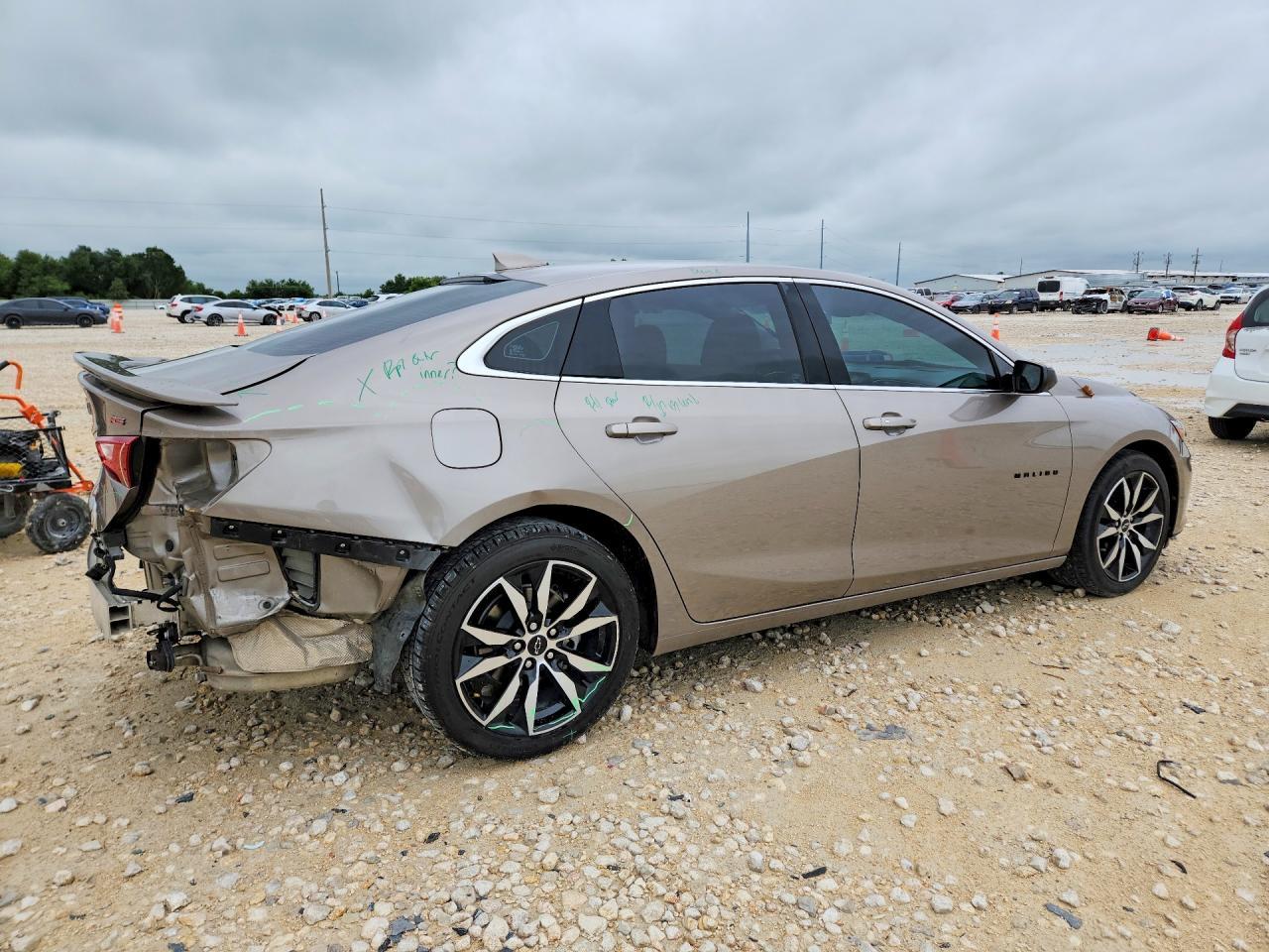 2023 Chevrolet Malibu Rs - zdjęcie 3