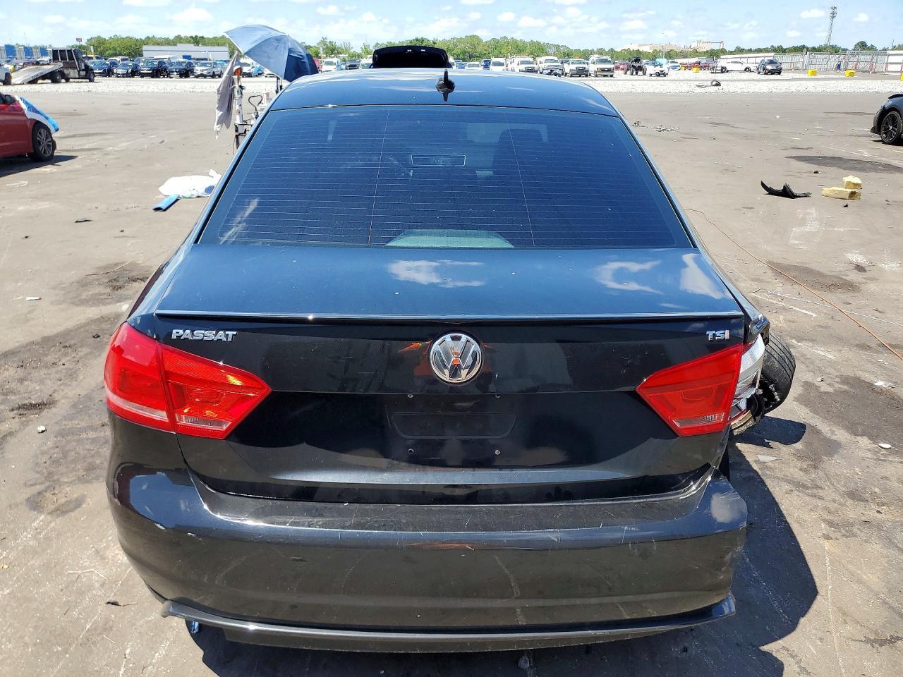 2015 Volkswagen Passat S - zdjęcie 6