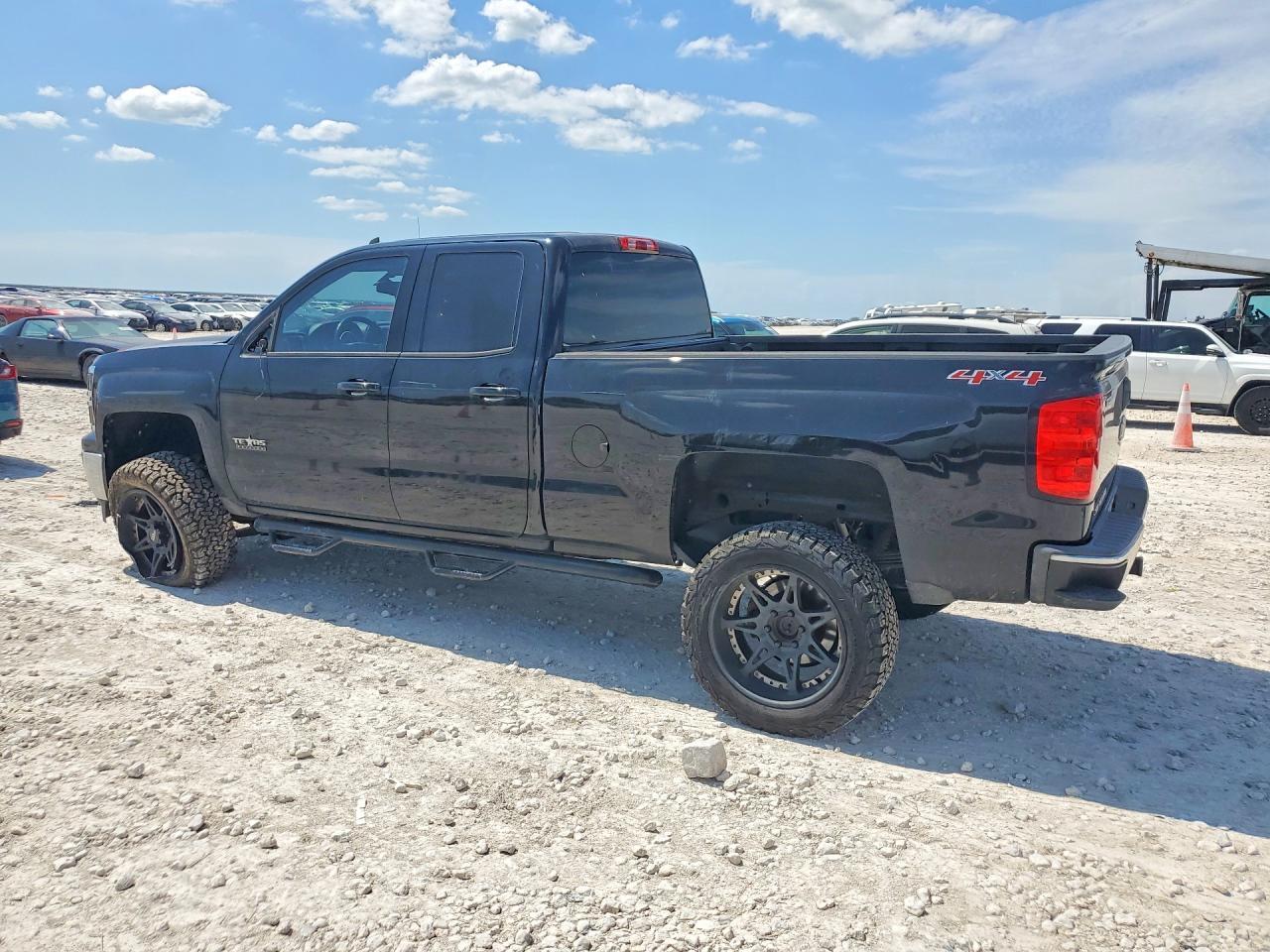 2014 Chevrolet Silverado K1500 Lt - zdjęcie 2