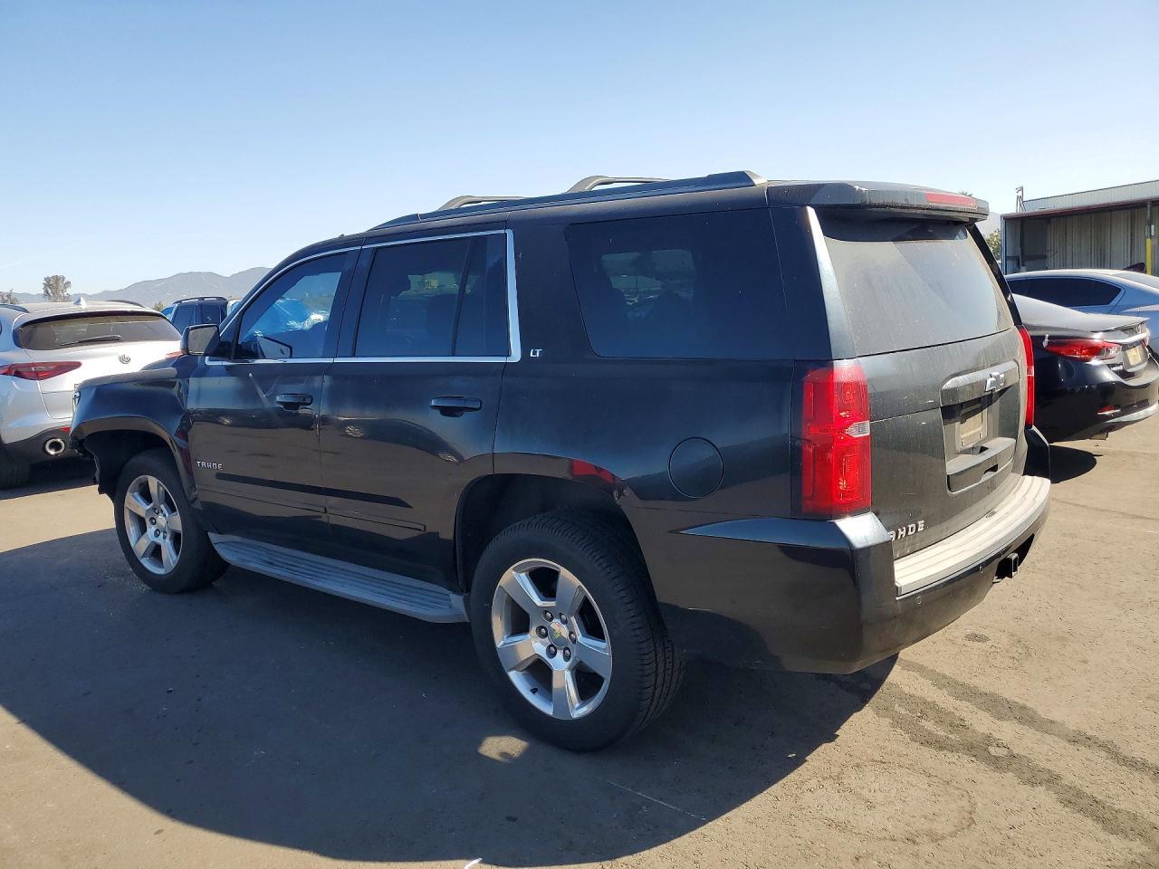 2015 Chevrolet Tahoe C1500 Lt - zdjęcie 2