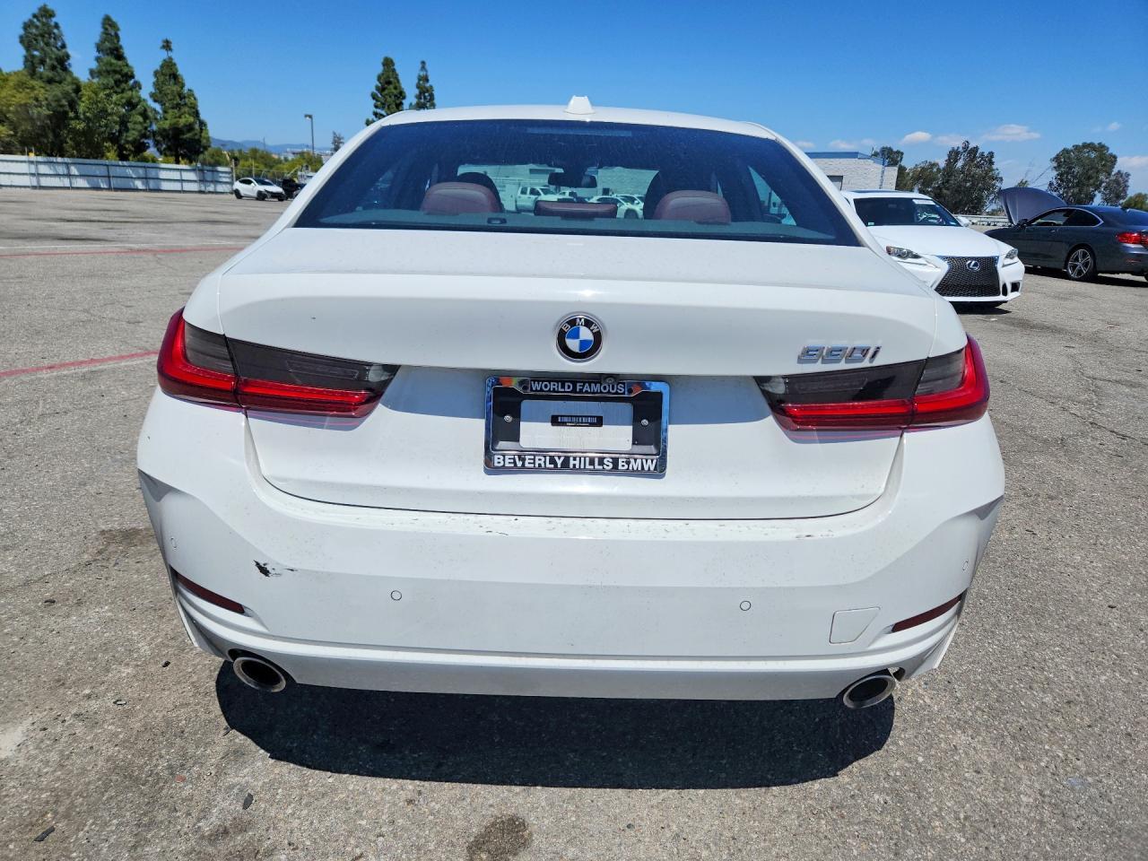 2023 BMW 330I - zdjęcie 6