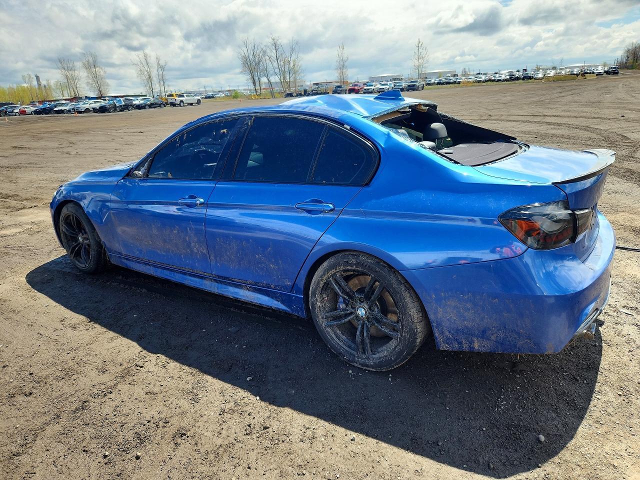 2014 BMW 328 I - zdjęcie 2