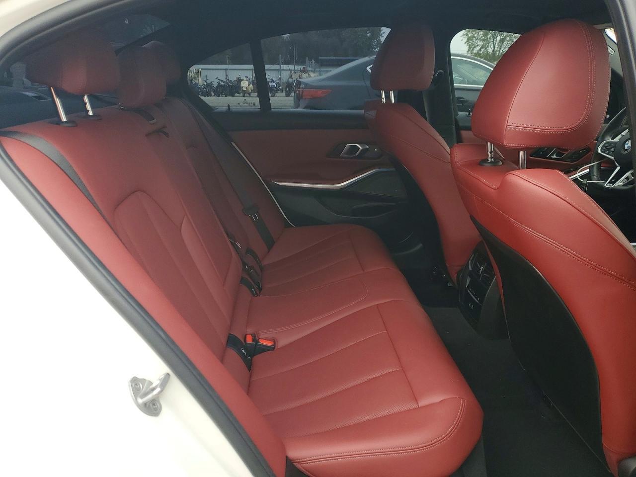 2025 BMW M340I - zdjęcie 10