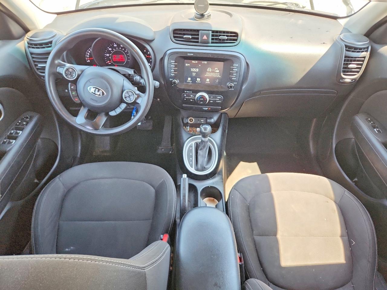 2019 Kia Soul Base - zdjęcie 8