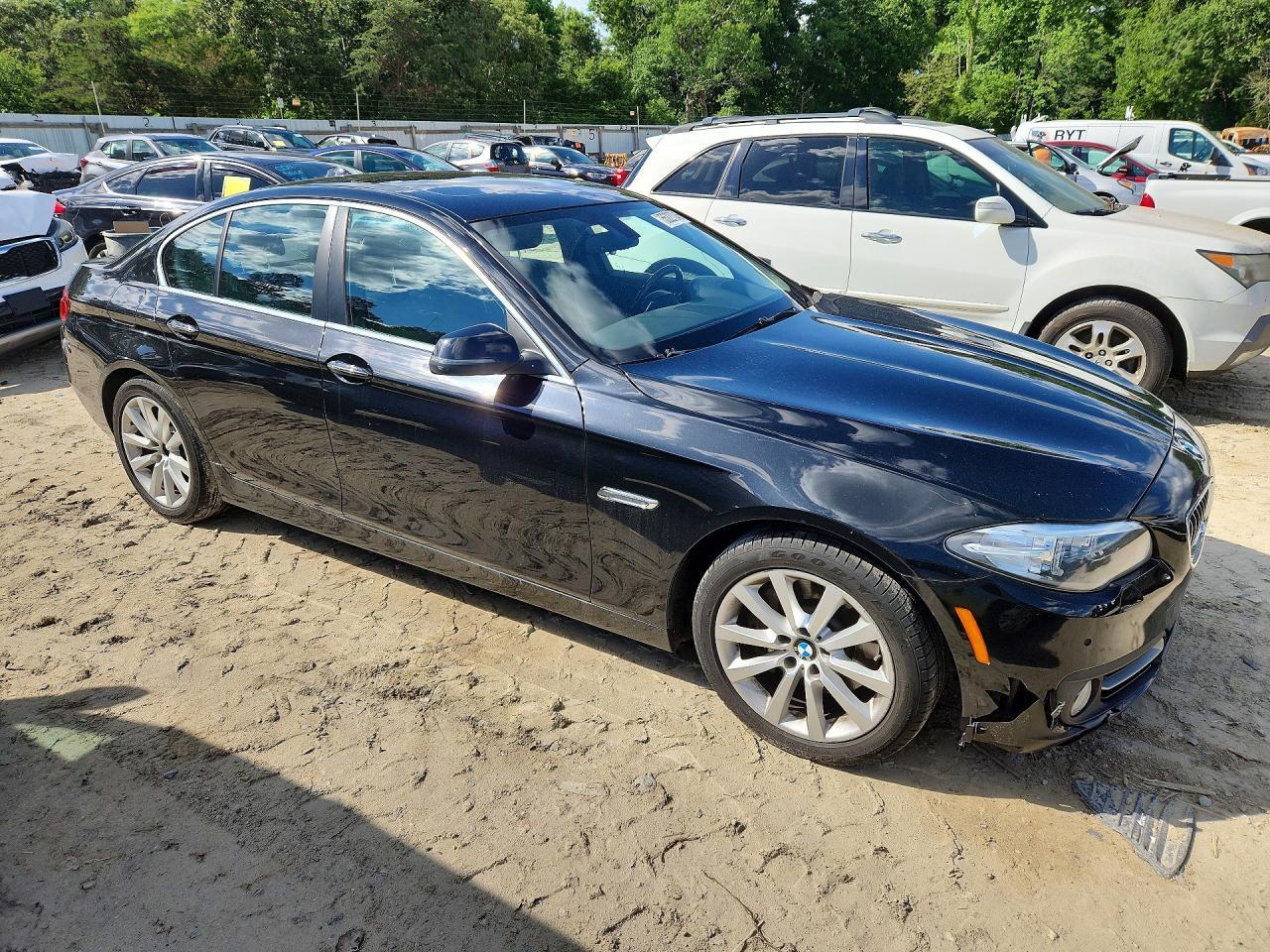 2016 BMW Seria 5 535i - zdjęcie 4