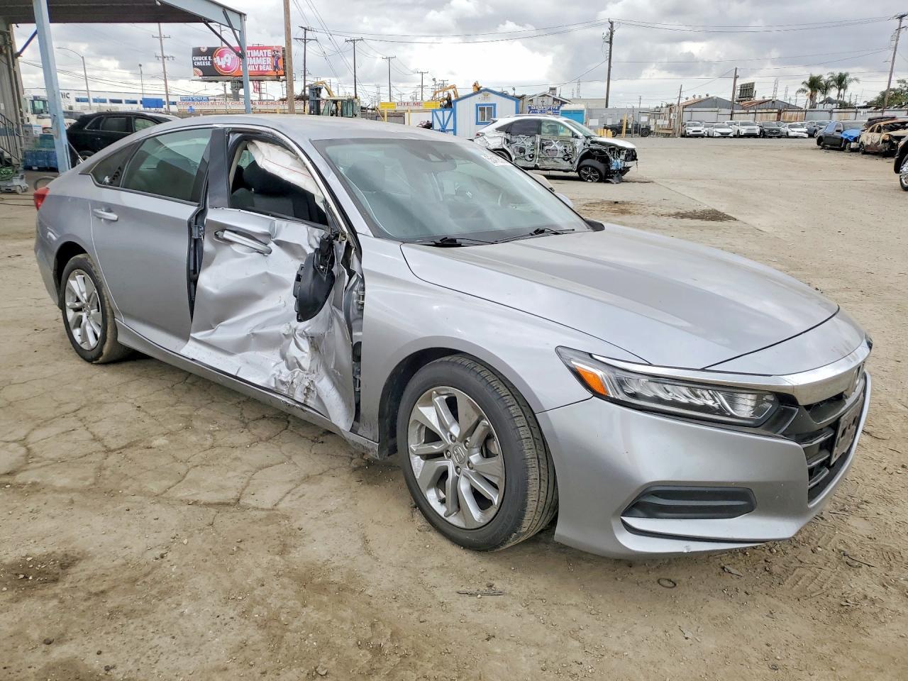 2020 Honda Accord Lx - zdjęcie 4
