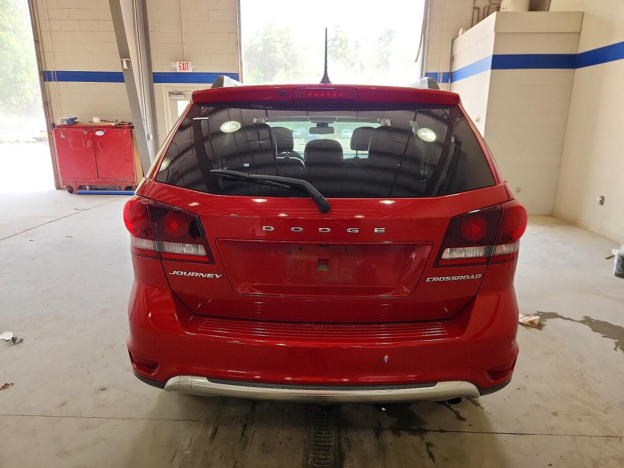2020 Dodge Journey Crossroad - zdjęcie 6