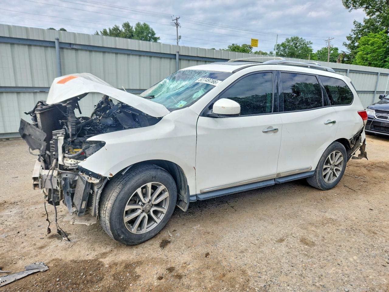 2013 Nissan Pathfinder S - zdjęcie główne