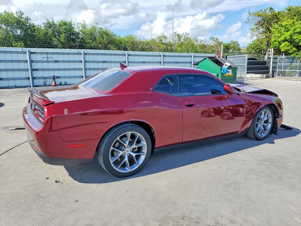 2021 Dodge Challenger Gt - zdjęcie 3