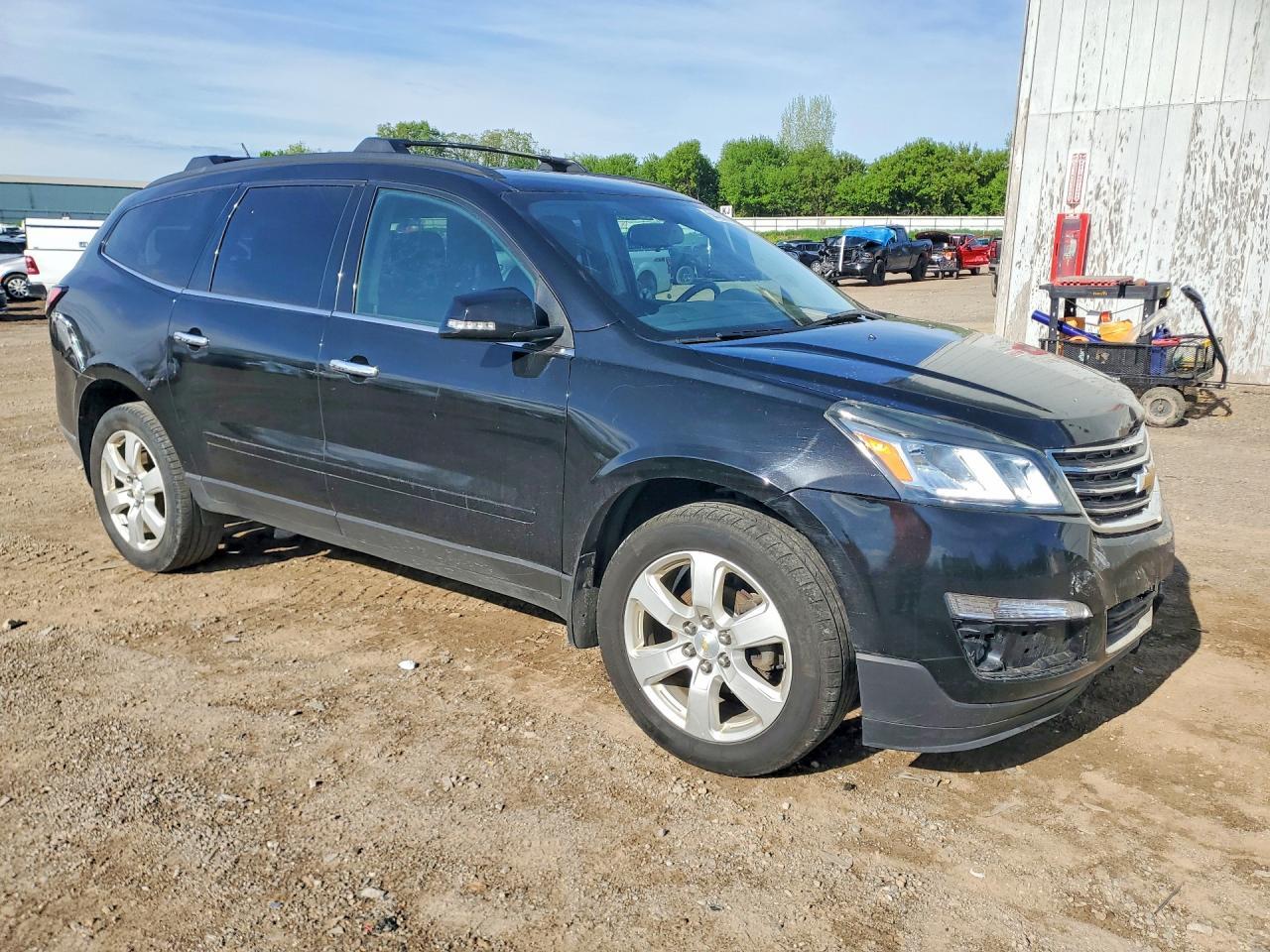 2017 Chevrolet Traverse Lt - zdjęcie 4