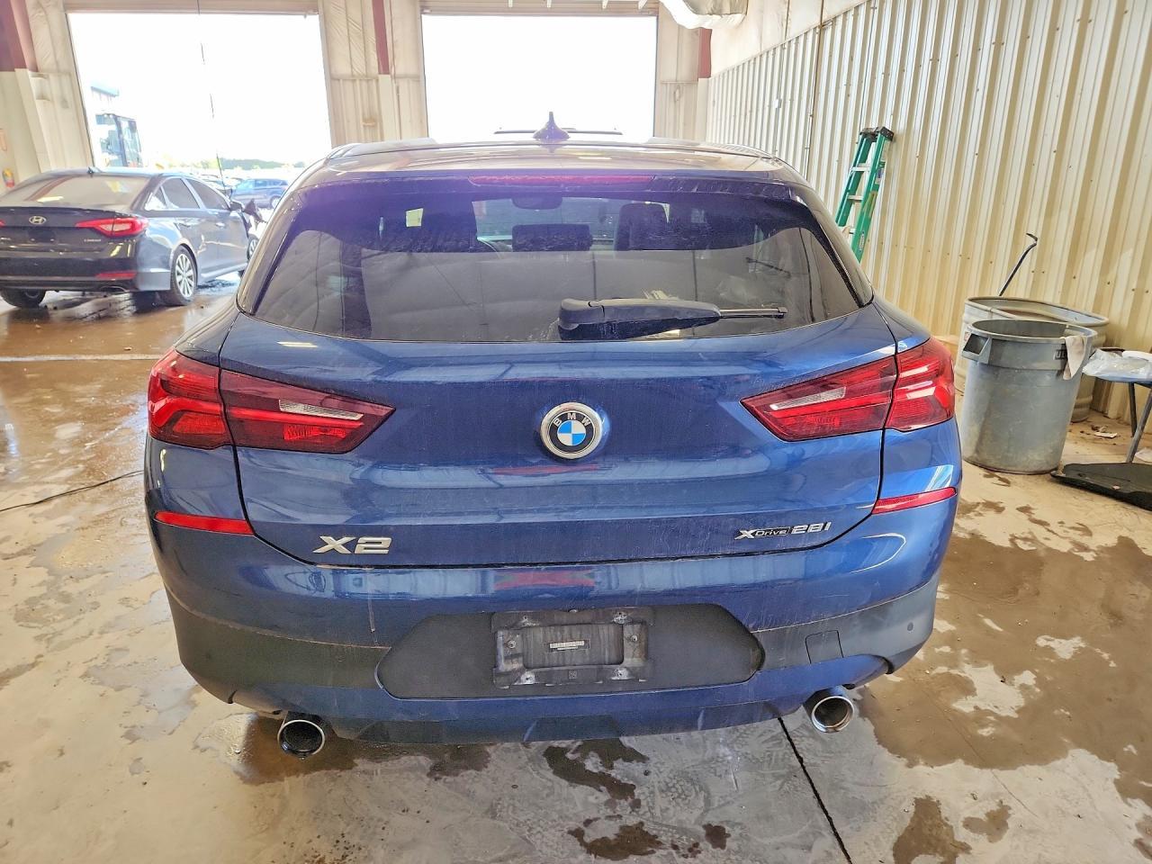 2022 BMW X2 xDrive28I - zdjęcie 6