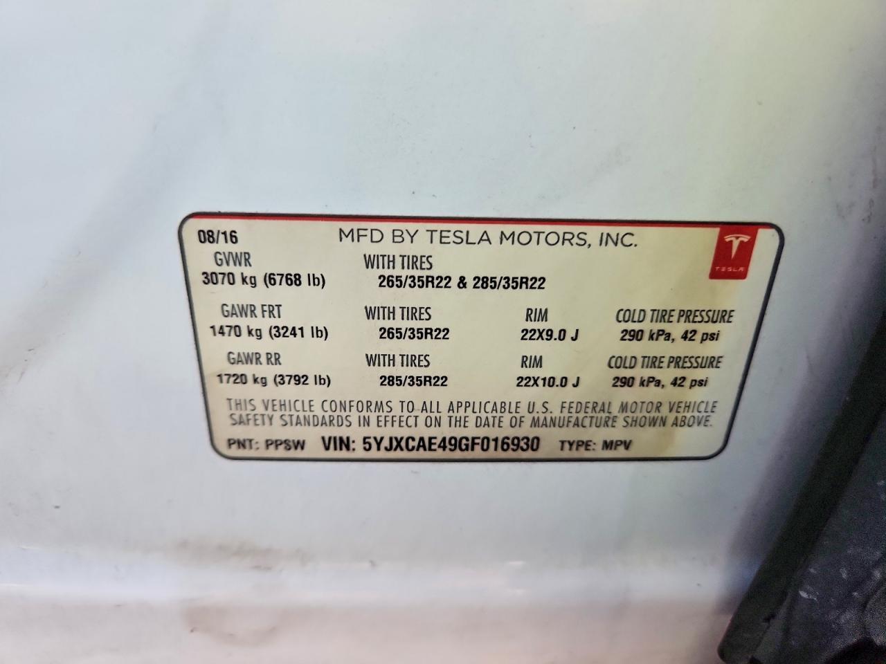 2016 Tesla Model X - zdjęcie 13