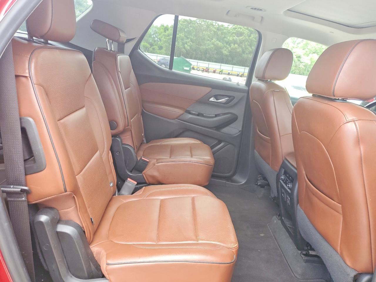 2018 Chevrolet Traverse High Country - zdjęcie 11