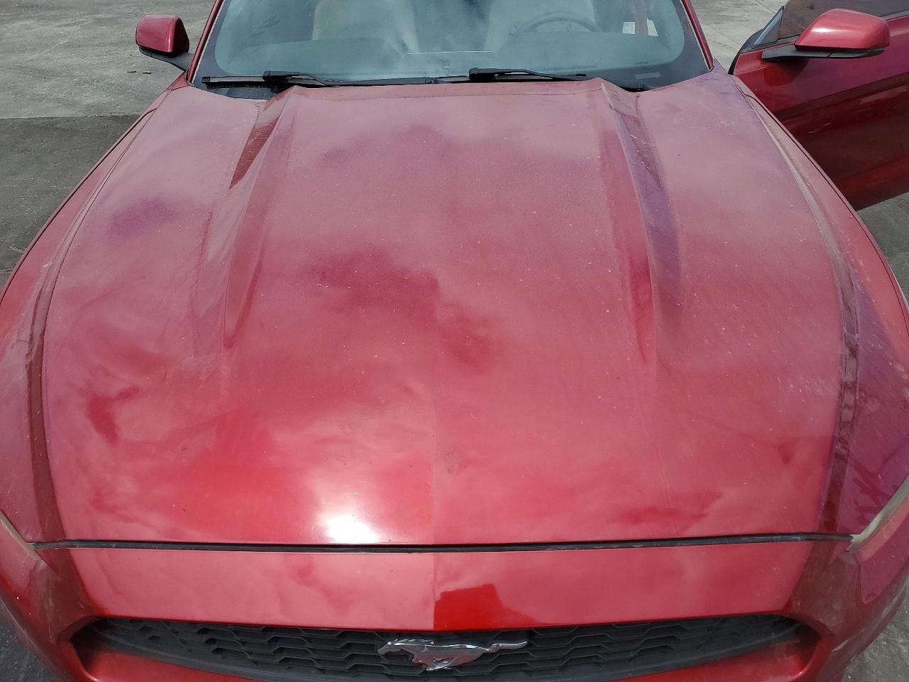 2015 Ford Mustang - zdjęcie 11
