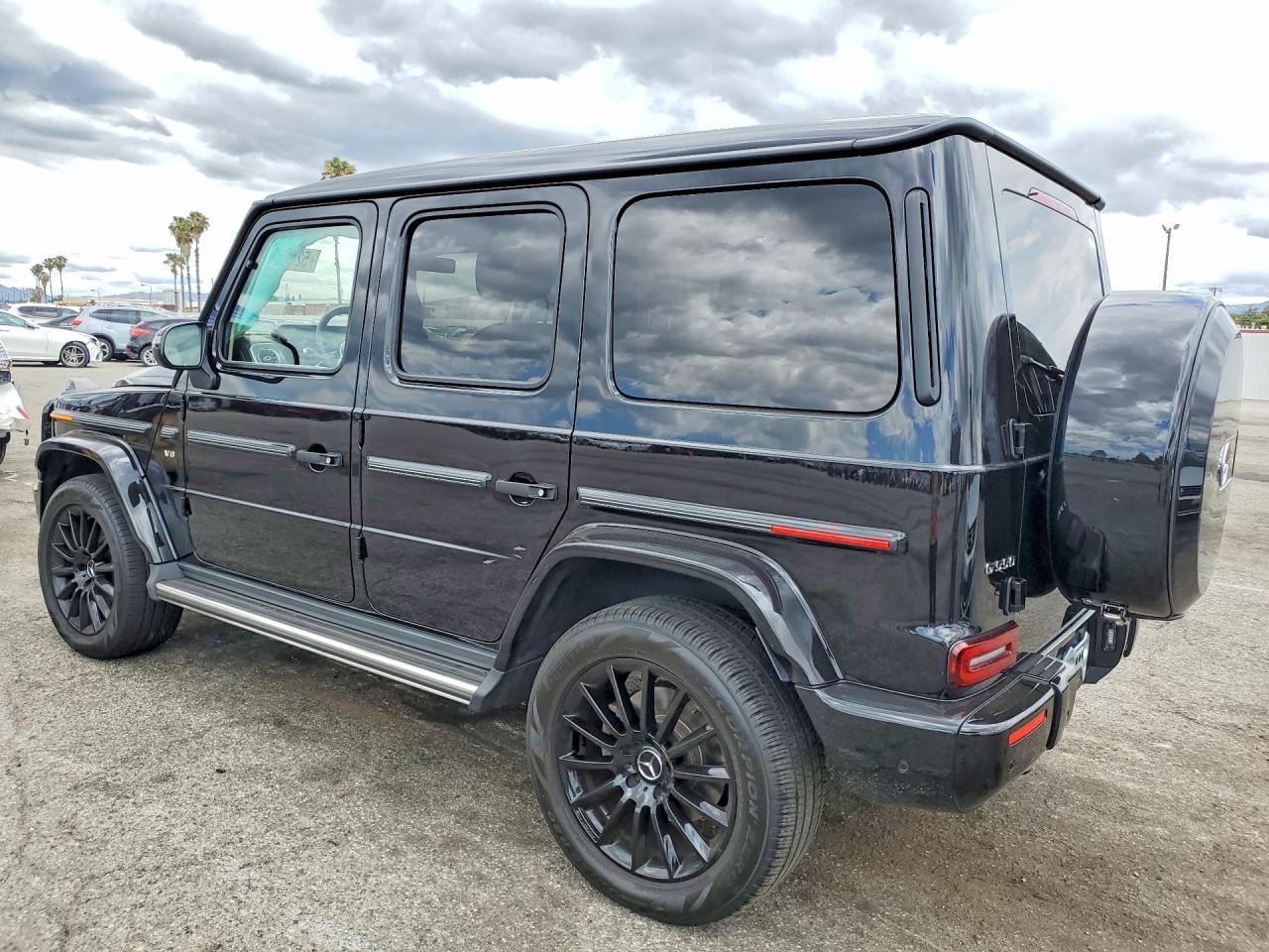 2020 Mercedes-Benz G 550 - zdjęcie 2