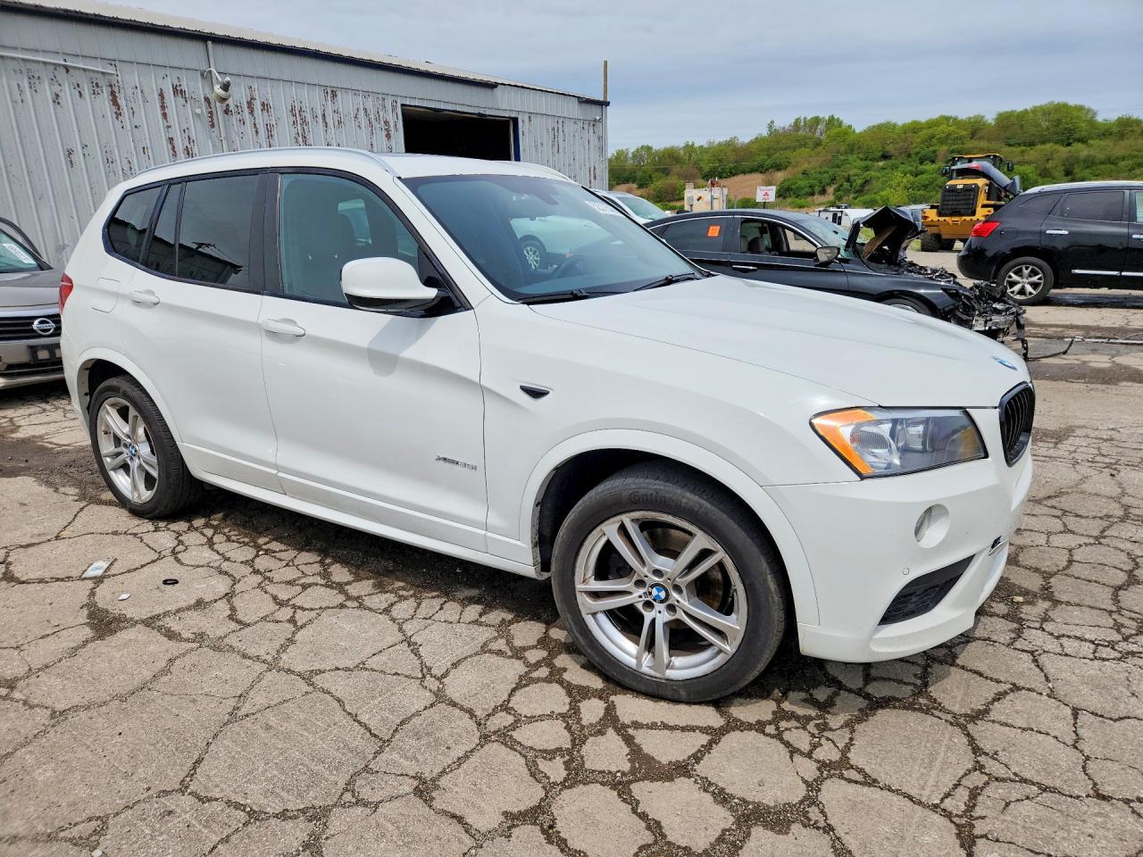 2013 BMW X3 xDrive35I - zdjęcie 4