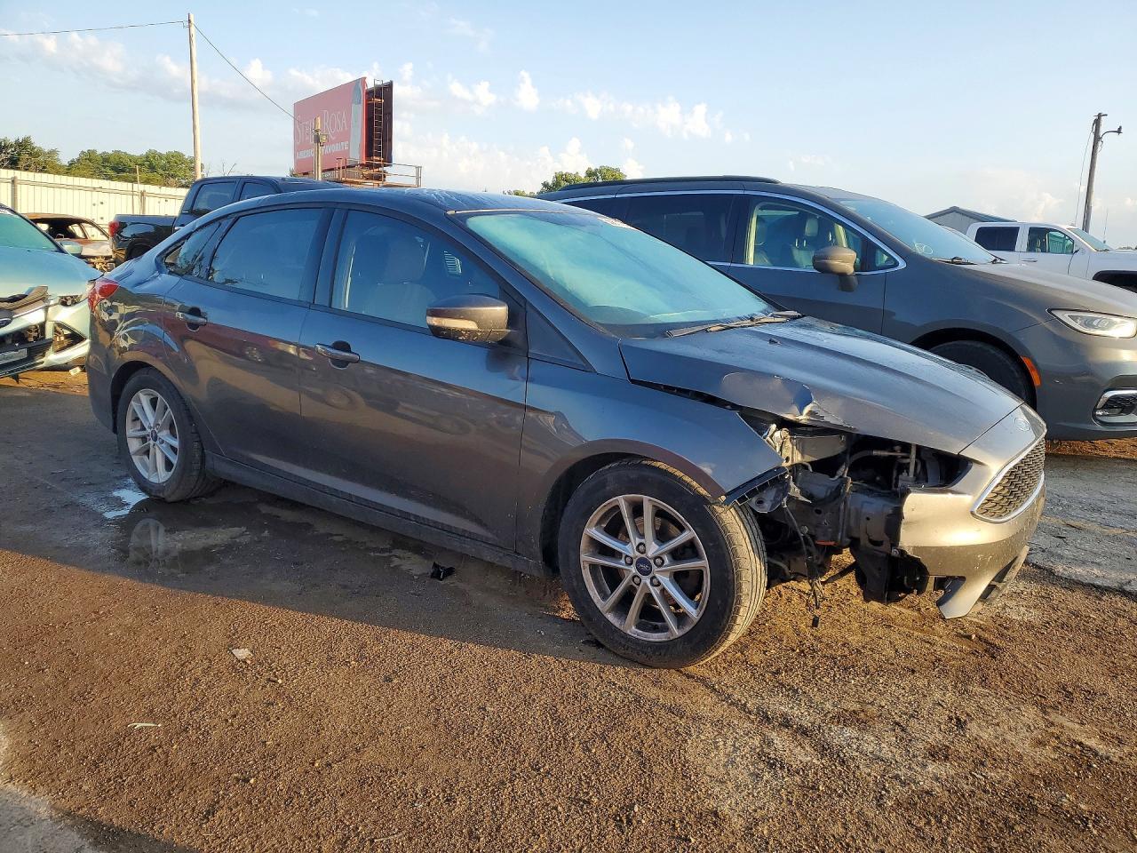 2015 Ford Focus Se - zdjęcie 4