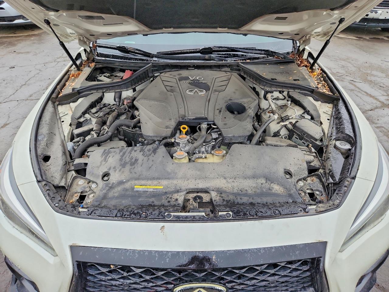 2019 Infiniti Q50 Red Sport 400 - zdjęcie 11