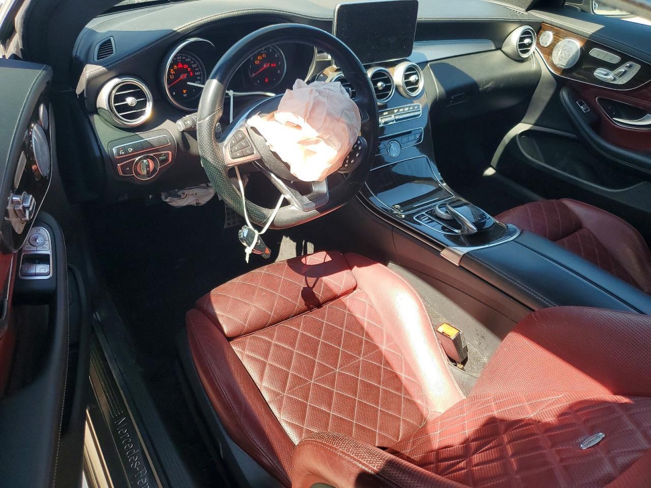 2018 Mercedes-Benz C 300 - zdjęcie 8