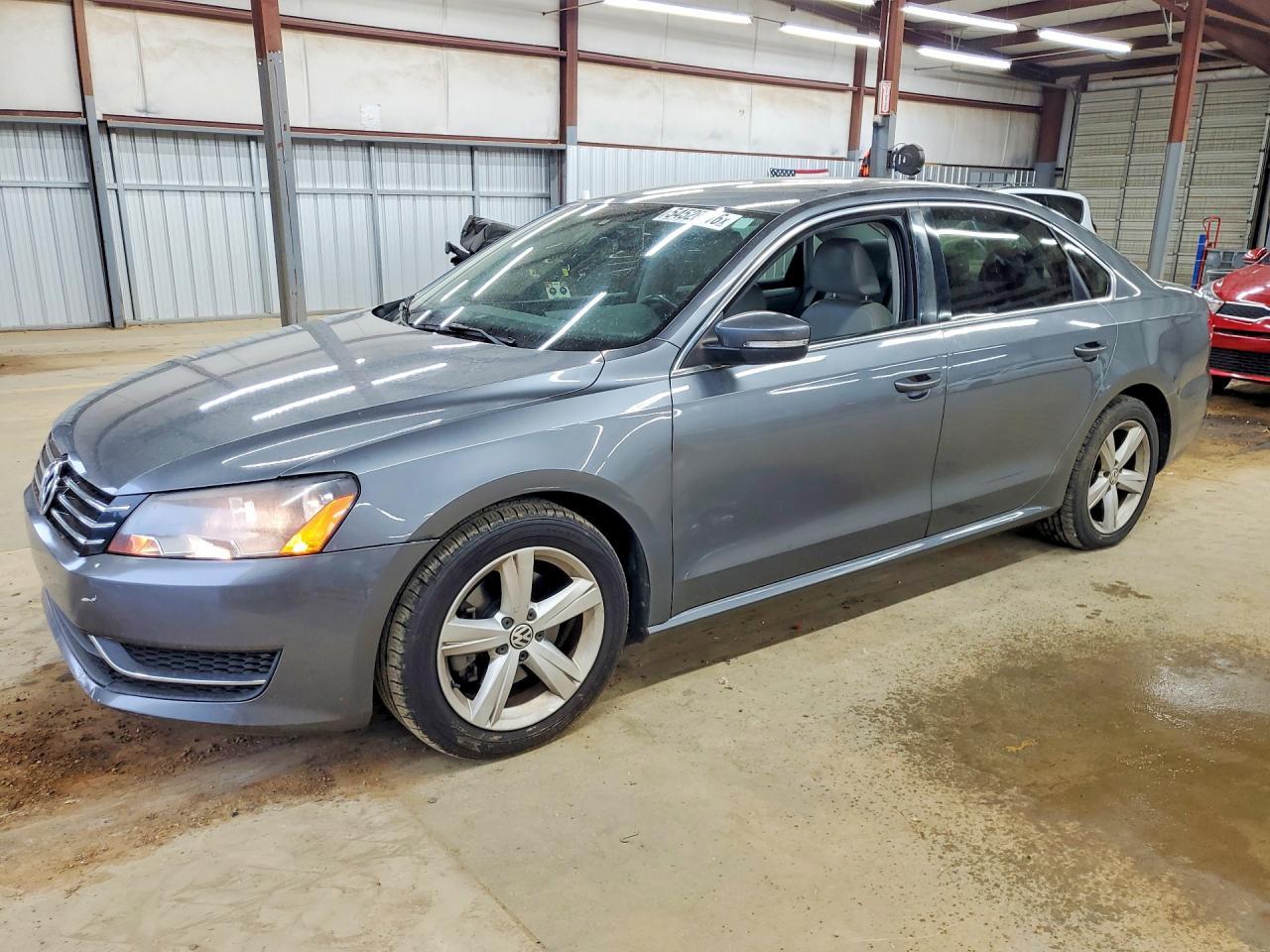 2013 Volkswagen Passat Se - zdjęcie główne