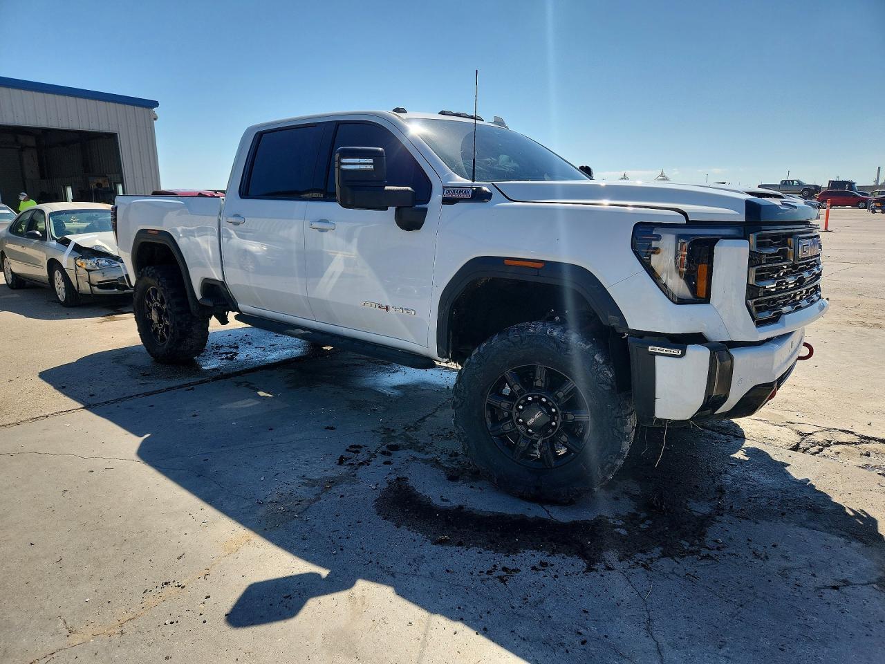 2024 GMC Sierra K2500 At4 - zdjęcie 4