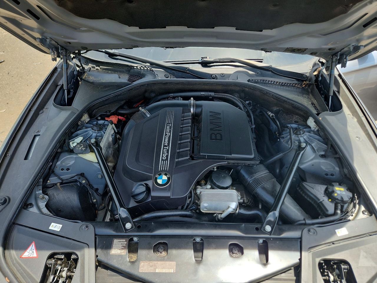 2014 BMW 535 I - zdjęcie 11