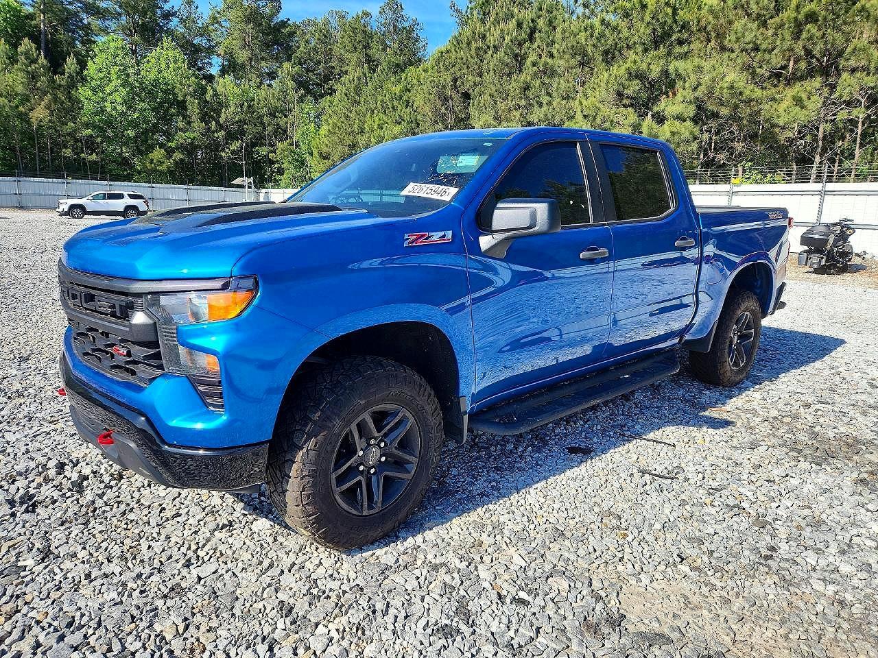 2022 Chevrolet Silverado K1500 Trail Boss Custom - zdjęcie główne