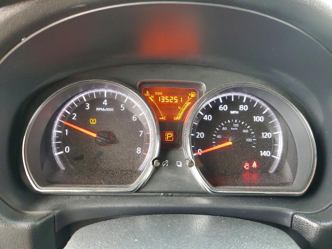 2014 Nissan Versa - zdjęcie 9