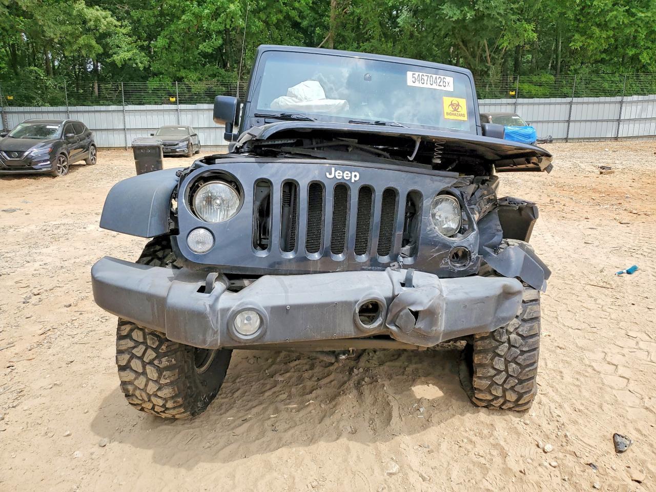 2016 Jeep Wrangler Unlimited Sport - zdjęcie 5
