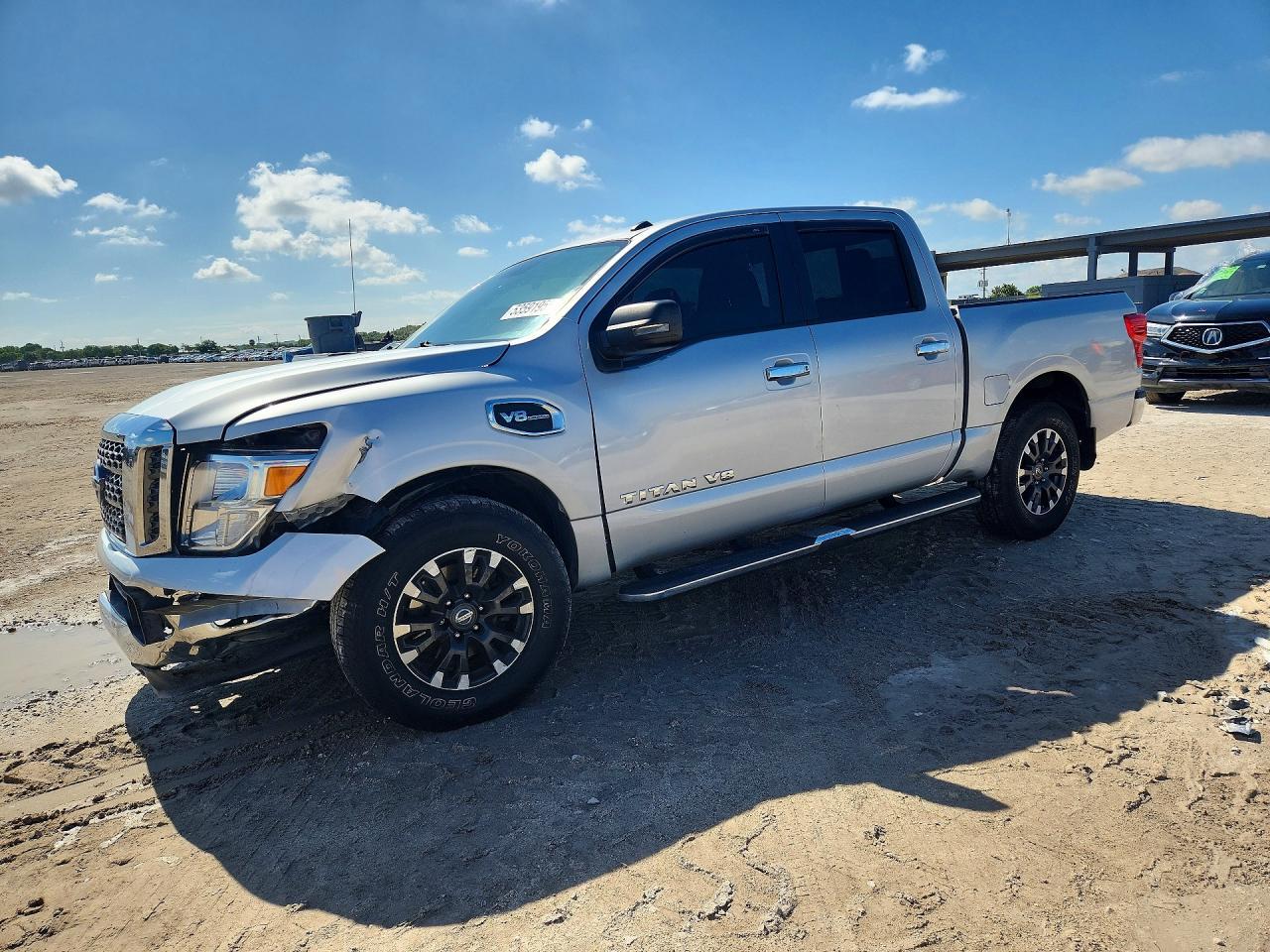 2019 Nissan Titan Sv - zdjęcie główne