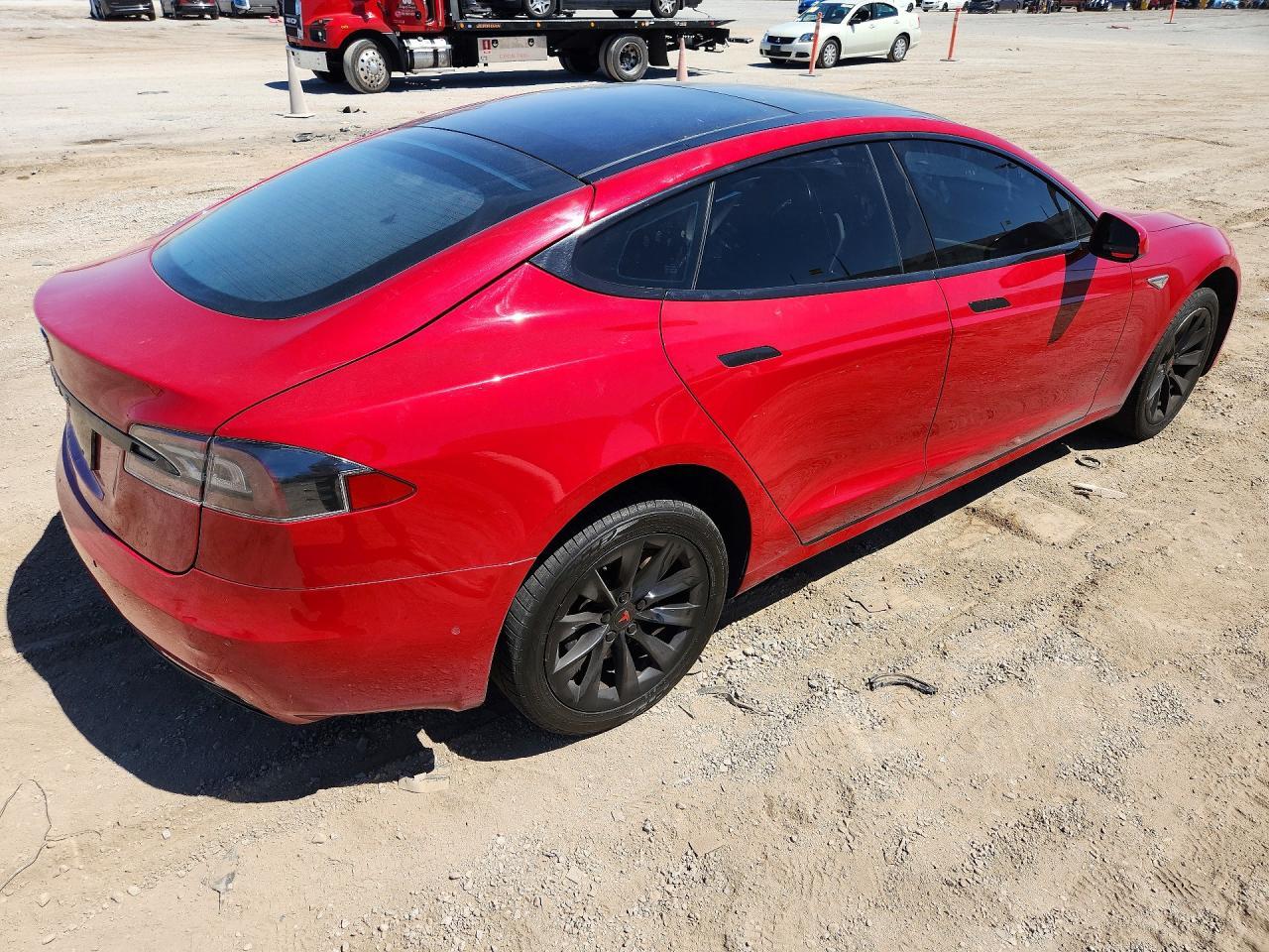 2016 Tesla Model S - zdjęcie 3