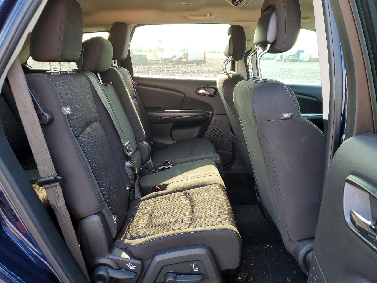 2017 Dodge Journey Crossroad - zdjęcie 11