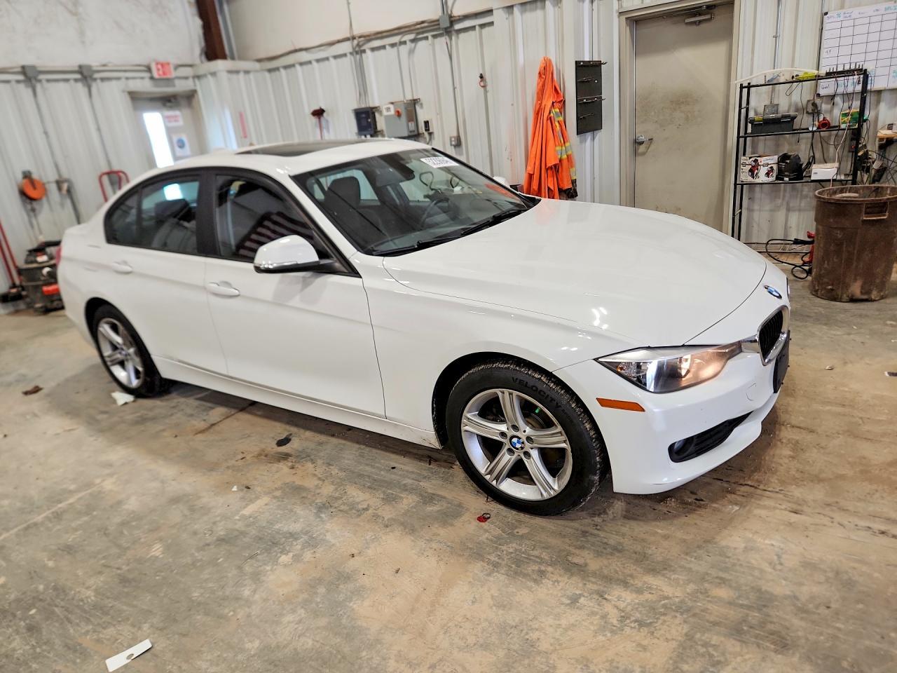 2015 BMW 320 I xDrive - zdjęcie 4