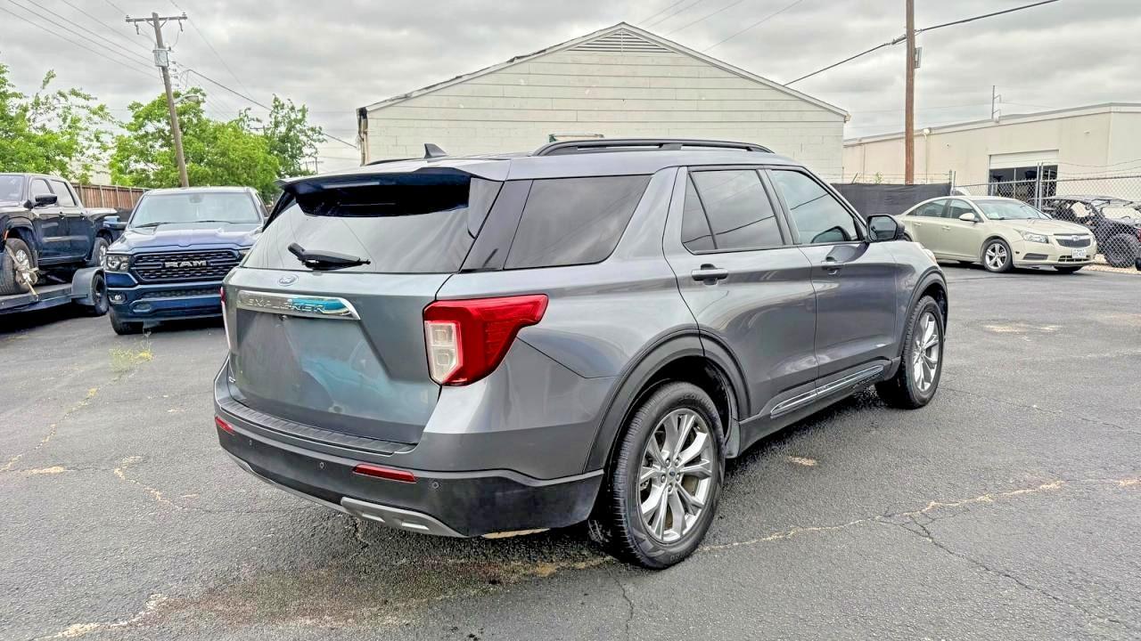 2022 Ford Explorer Xlt - zdjęcie 4