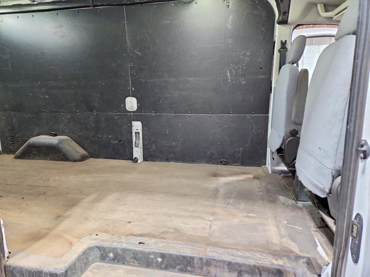 2016 Ford Transit 350 Delivery Van - zdjęcie 11