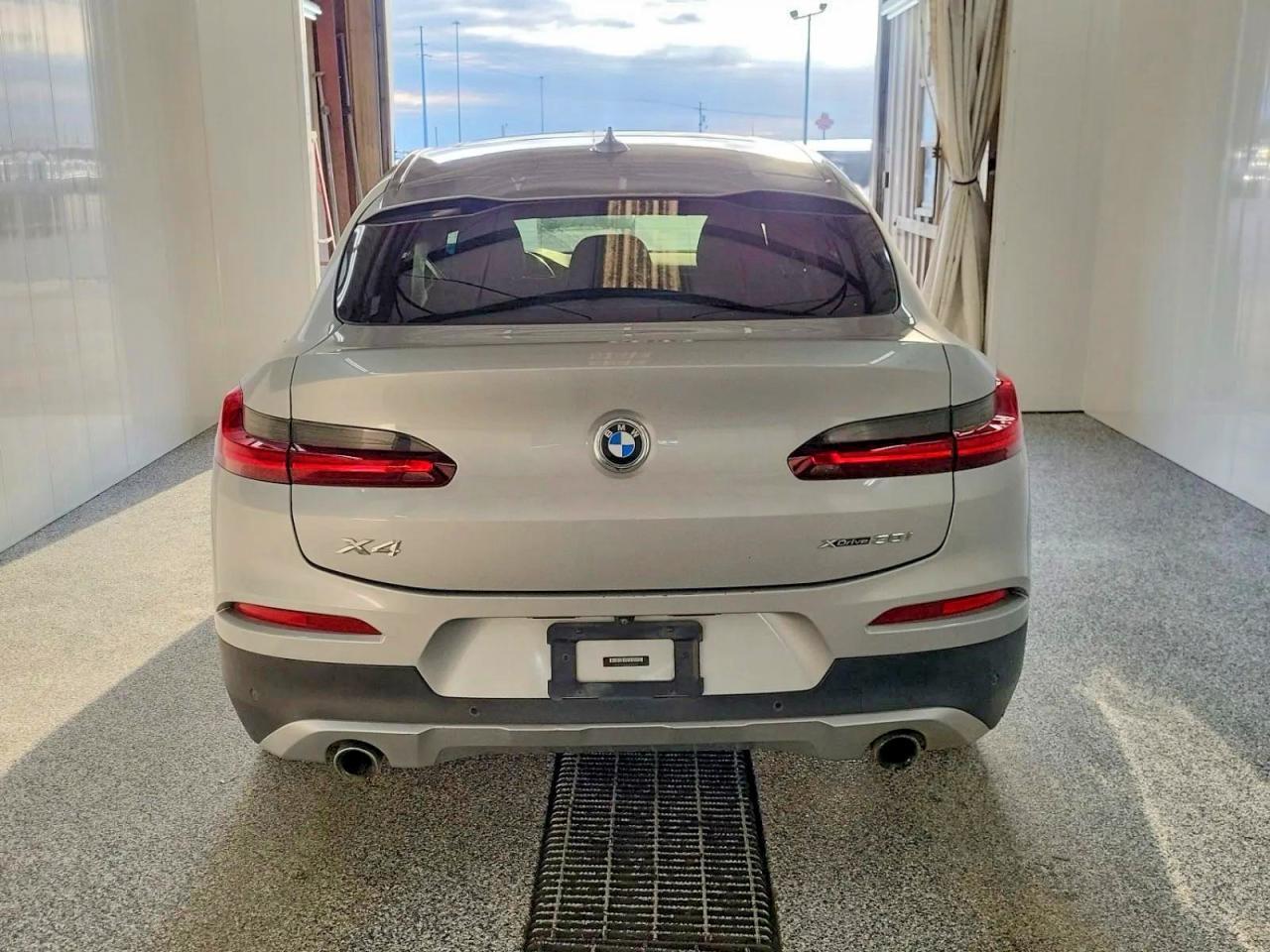 2021 BMW X4 xDrive30I - zdjęcie 12