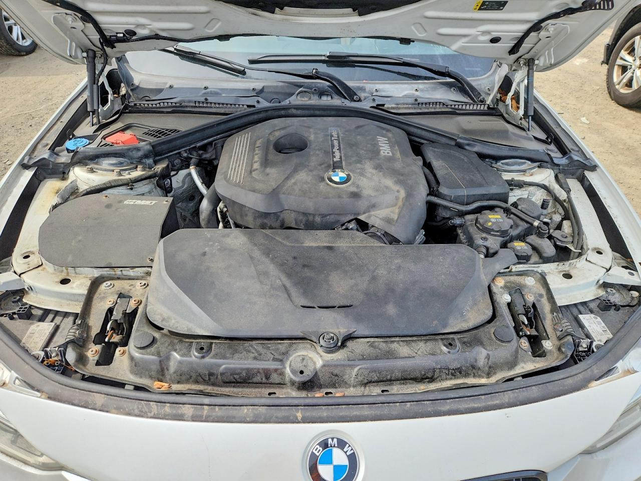 2017 BMW 330 Xi - zdjęcie 11