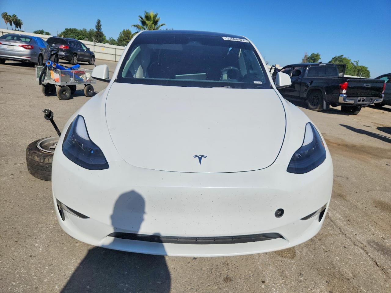 2024 Tesla Model Y - zdjęcie 5
