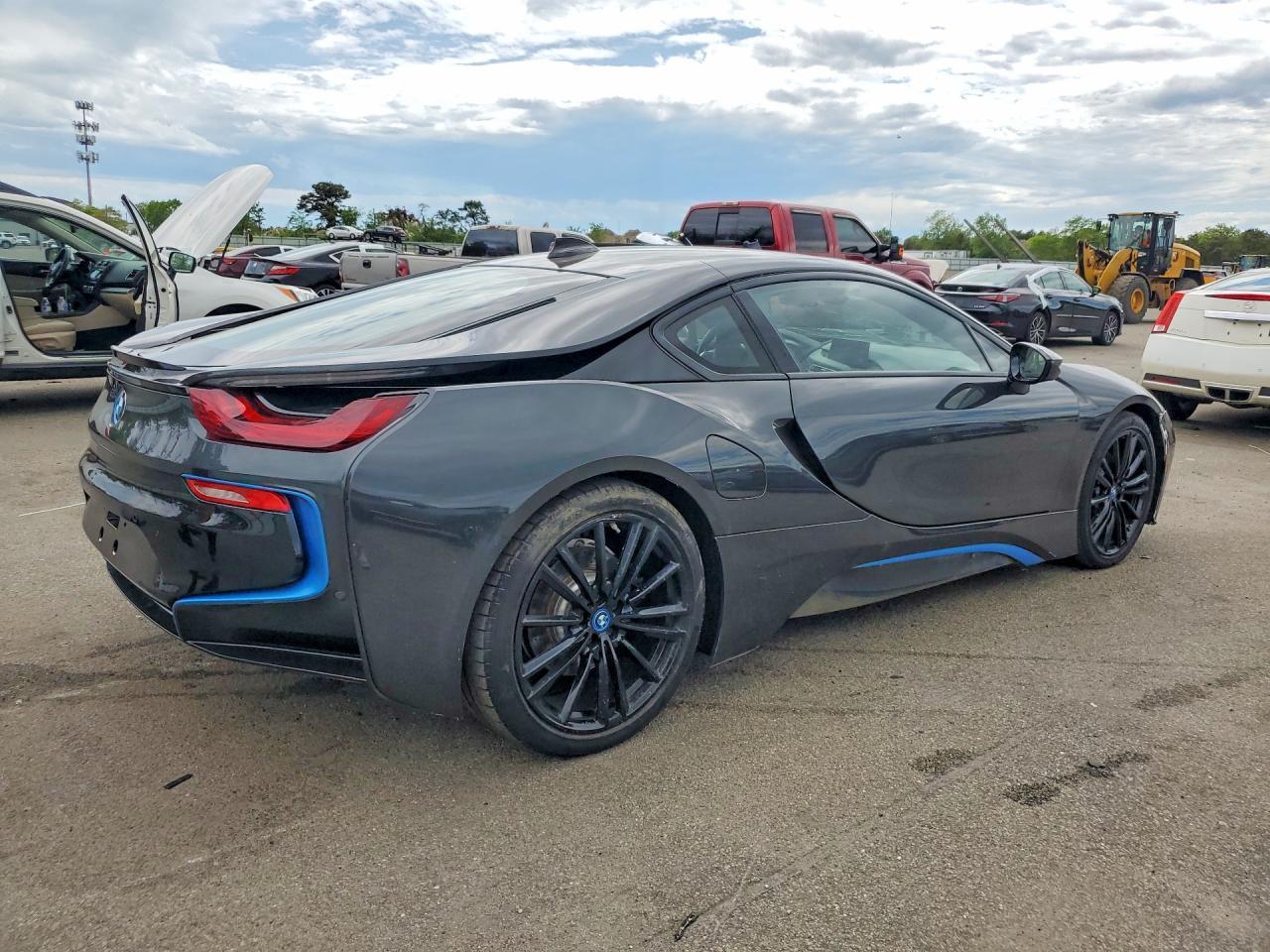 2020 BMW I8 - zdjęcie 3