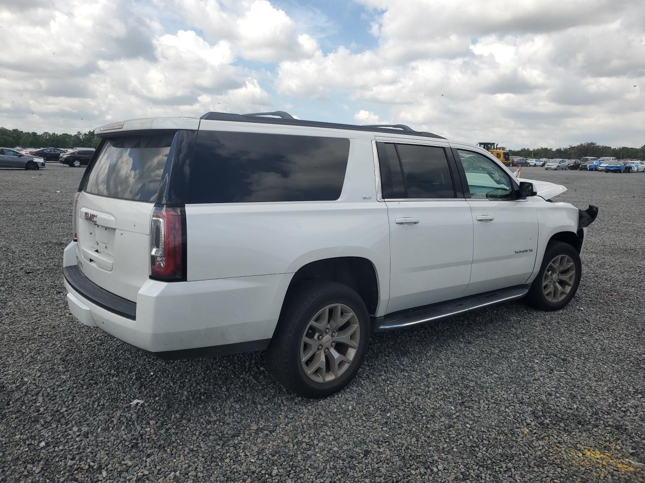 2020 GMC Yukon Xl C1500 Slt - zdjęcie 3