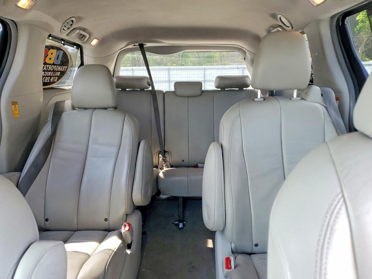 2014 Toyota Sienna Xle 7-Passenger - zdjęcie 10